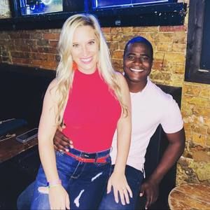 Meet your Posher, Hallie